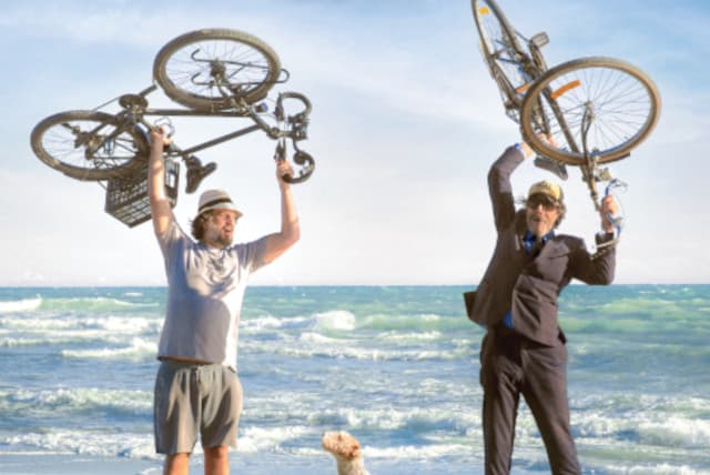"DE BICICLETA" | TER/4/Ago