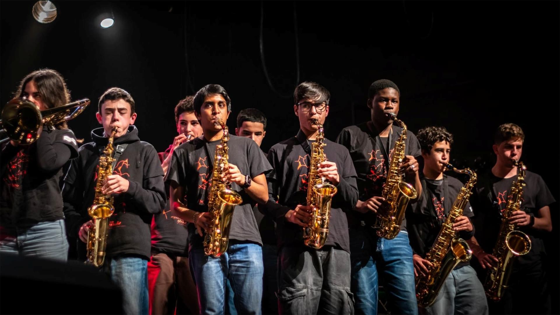 DIÁLOGOS LUSO-AFRICANOS: GERAJAZZ E CONVIDADOS